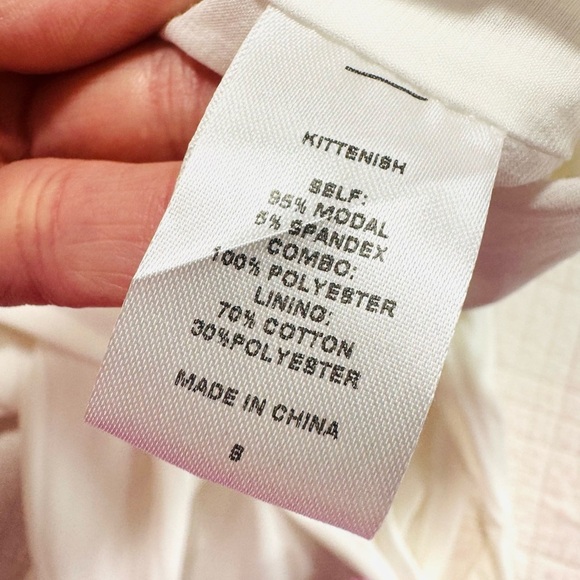 Kittenish Jumpsuit - Picture 6 of 6